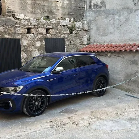 Haus Ljubica Hébergement de vacances Vodice